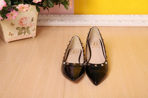 Valentino Shallow mouth flat shoes Women--104